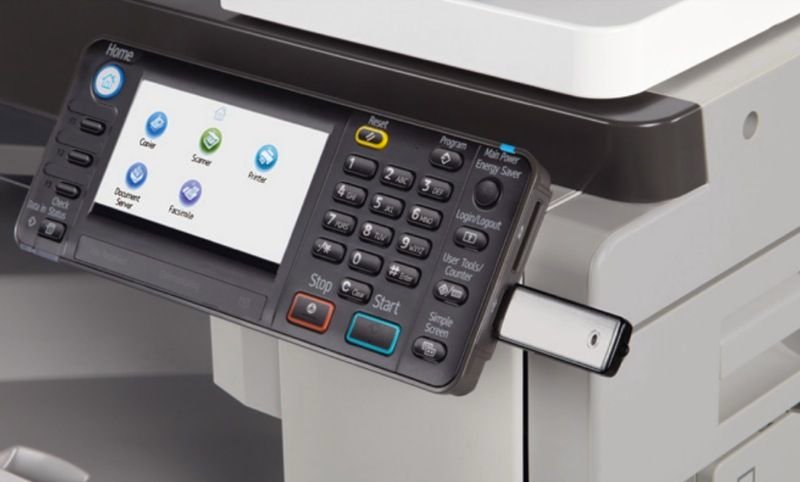 تعرف على Ricoh MP C305: الحل المثالي للطباعة الملونة في الشركات الصغيرة 3 Ricoh MP C305