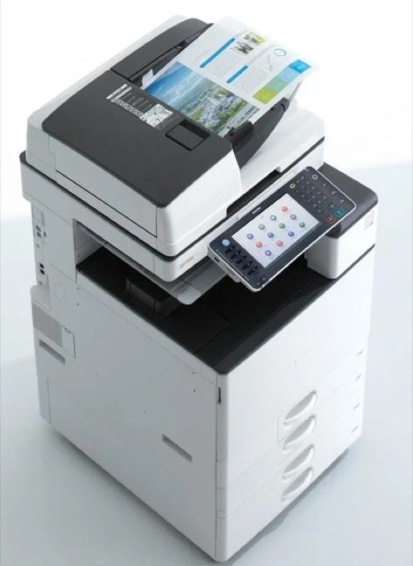 Ricoh MP C5503 – ماكينة تصوير ألوان احترافية بسرعة 55 نسخة تناسب الشركات الكبيرة 1
